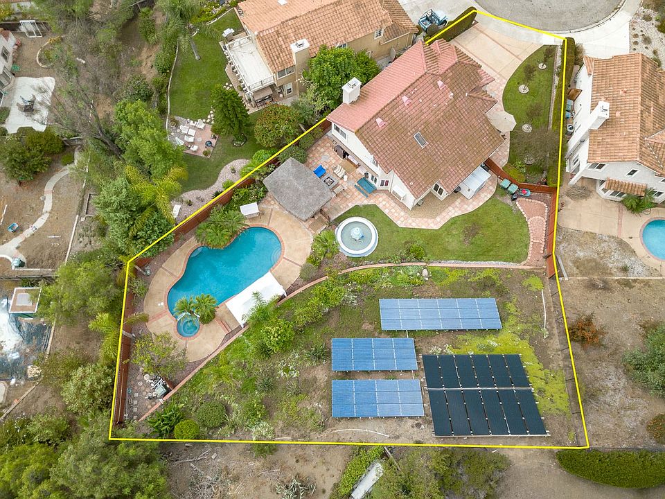 1st image of 2112 Singingwood Pl