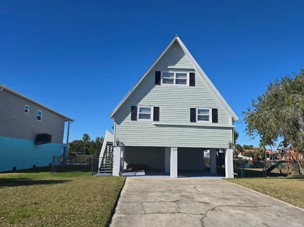 3363 Poinsettia Dr, Hernando Beach, FL 34607