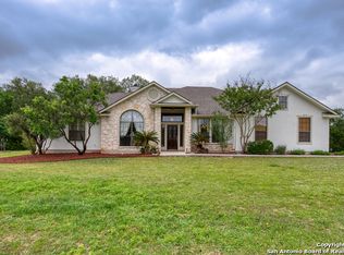 16110 Reyes Blf, Helotes, TX 78023