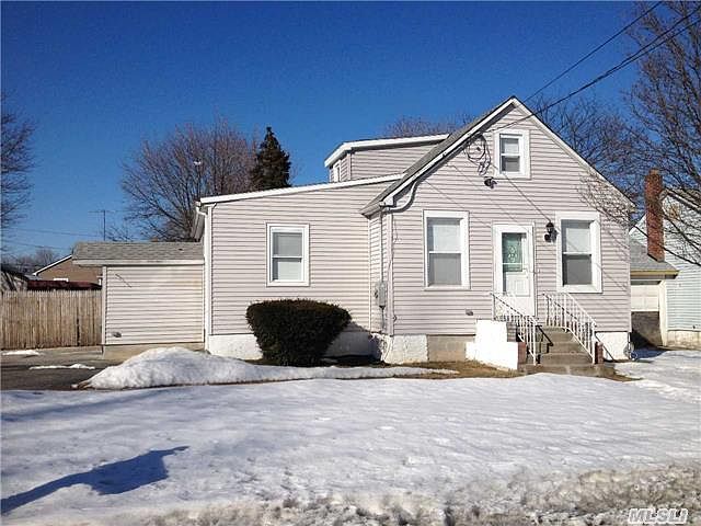1st image of 119 Arthur Ave