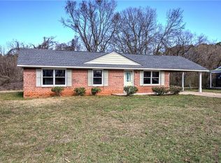 19 Jenny Ln, Cartersville, GA 30120