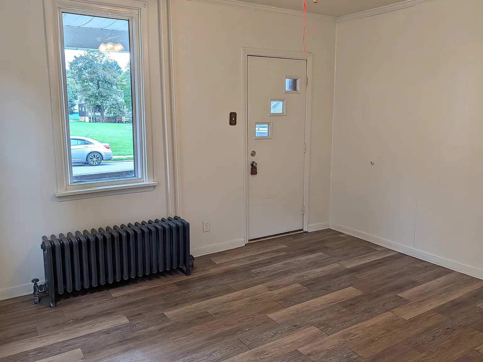 3 bed, 1200 sqft, $815 — Photo 2