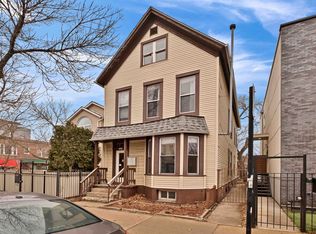 2952 W Lyndale St, Chicago, IL 60647