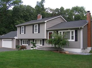 11 Hillsdale Dr, Ellington, CT 06029