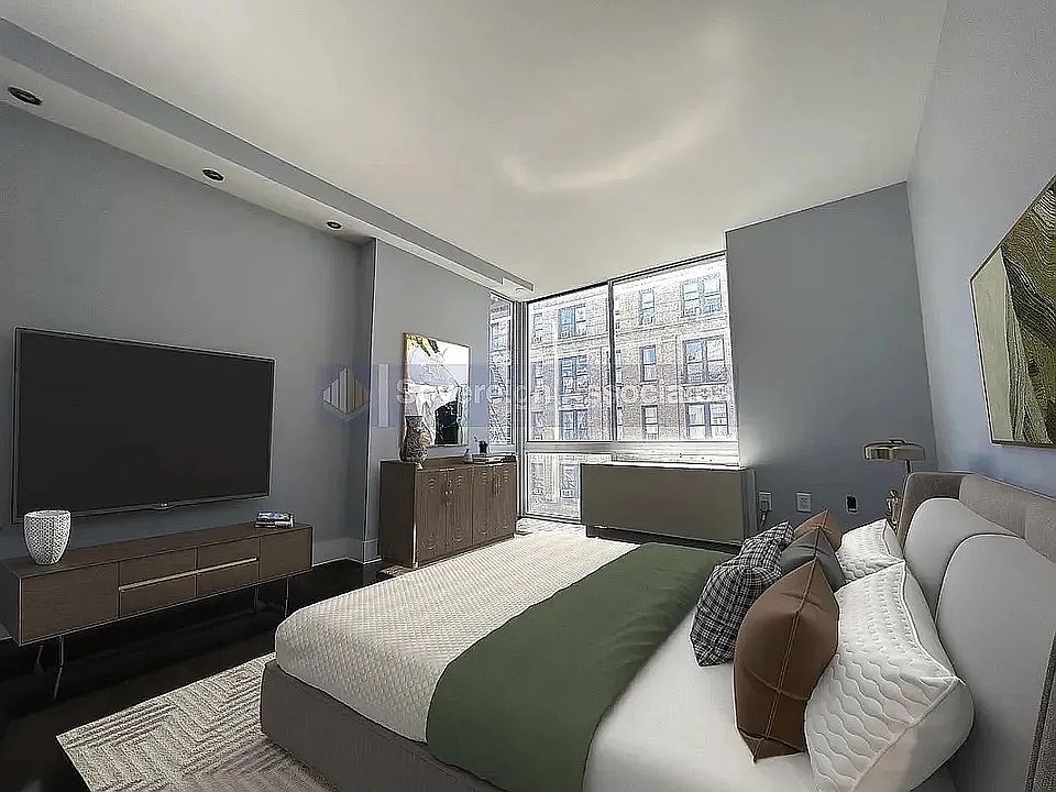 1st image of 703 W 171st St #Aa3