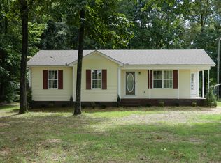 1914 Merry Oaks Rd, McMinnville, TN 37110