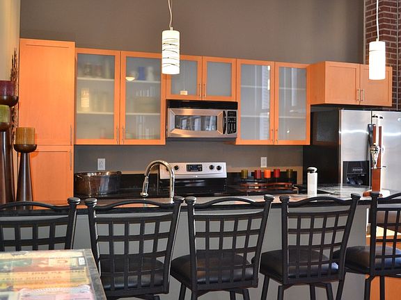 2nd image of 1136 Washington Ave Unit 302