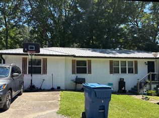 3 Carroll Ln, Rossville, GA 30741
