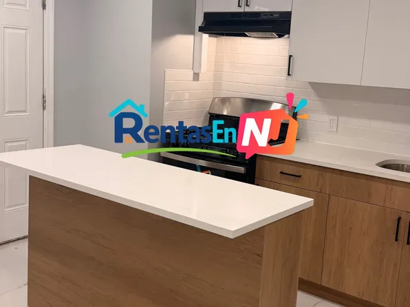 96 Eaton Pl, East Orange, NJ