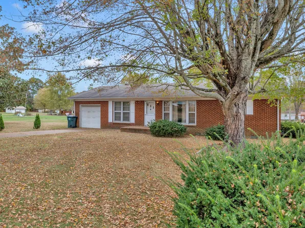 536 Thomas Ave, Hohenwald, TN 38462