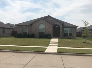 1956 Newport Dr, Lancaster, TX 75146