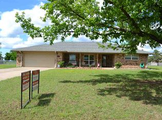 45 E Meadowlark Rd, Lawton, OK 73507