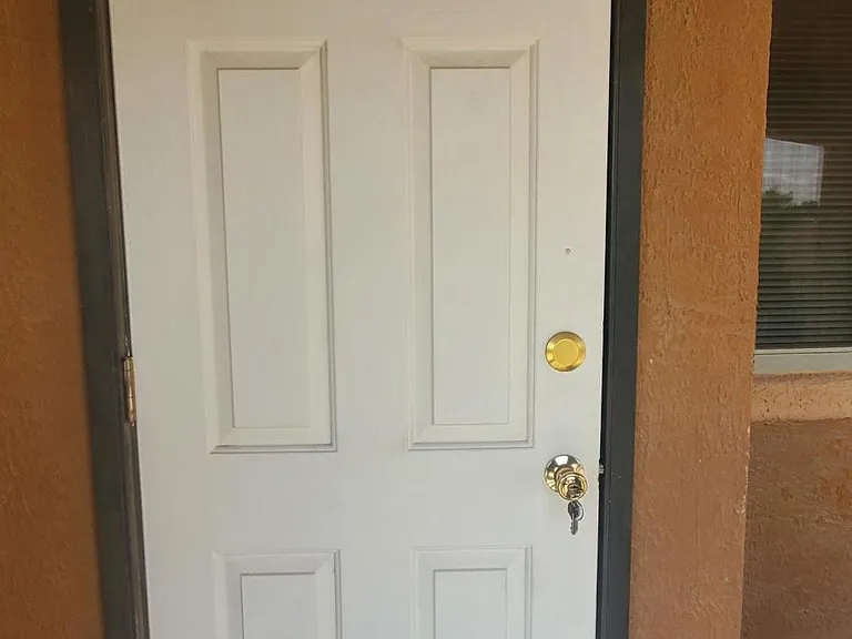 3408 Blue Earth Ln #C — Photo 23