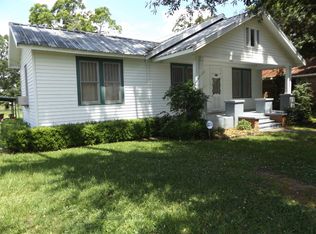 2411 Regard St, Mansura, LA 71350
