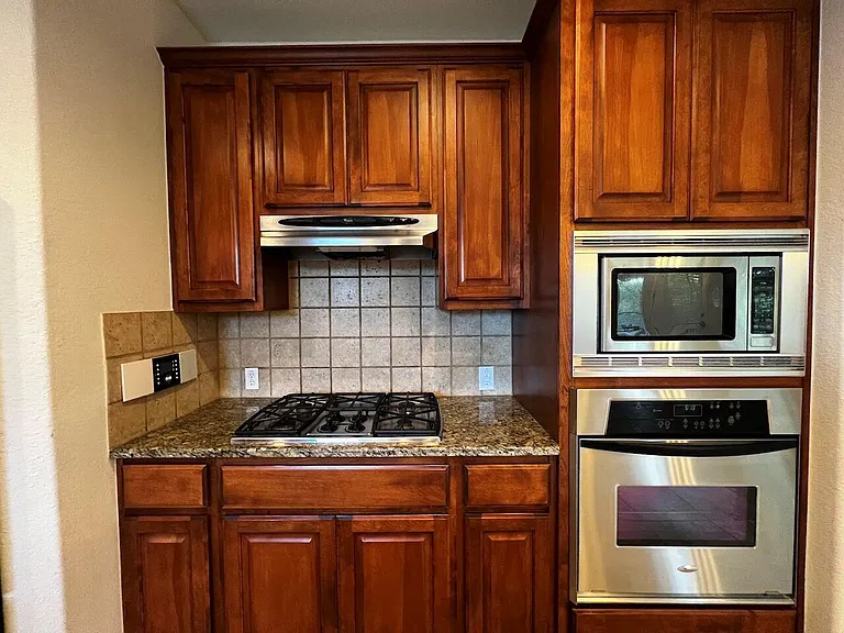 12513 Palfrey Dr — Photo 16