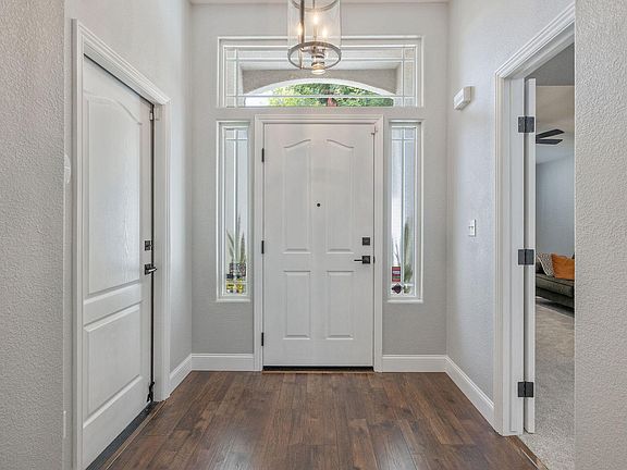 5th image of 2426 E Harter Court