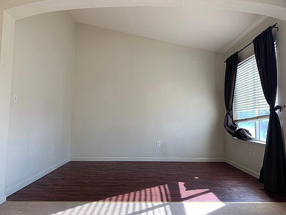 5th image of 4123 Giselle Ln