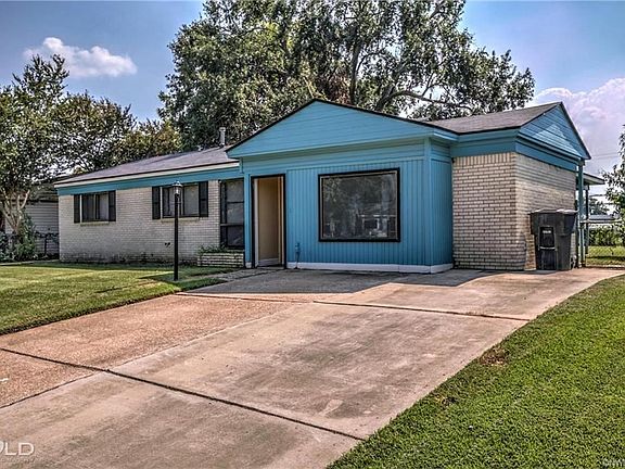 3rd image of 1029 Norris Dr