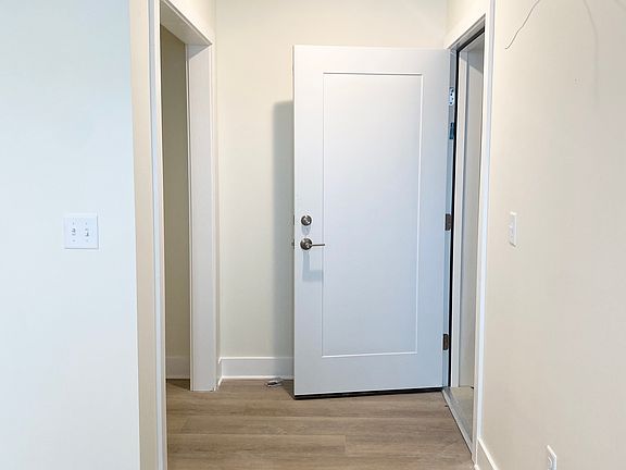 4th image of 57 Monroe Ave #1