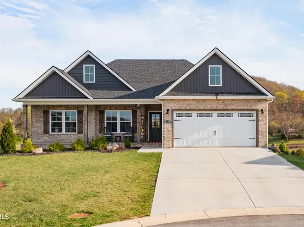 3329 Cottage Green Ct, Kingsport, TN 37664