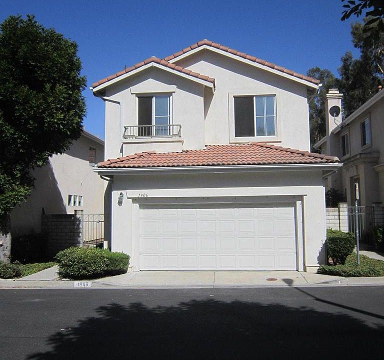 1st image of 1906 Palomino Dr