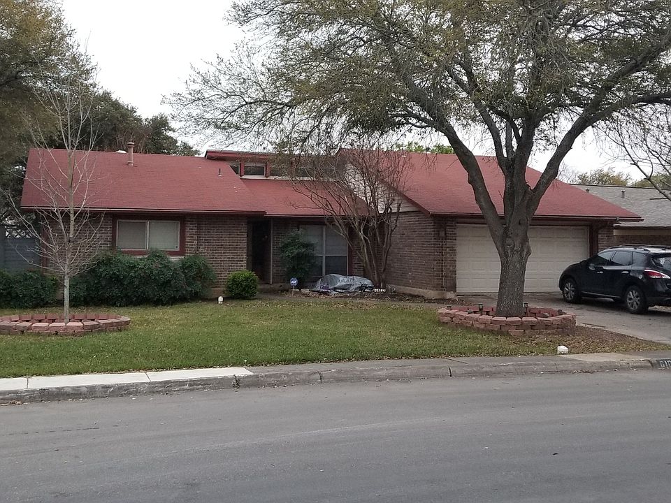 1st image of 6102 Lyngrove St