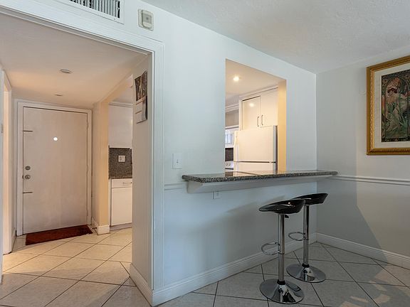 2nd image of 7505 SW 82nd St APT 117