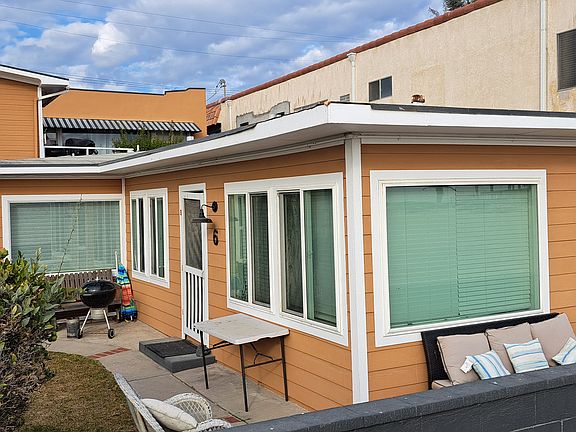 4th image of 1527 Seal Way APT 6
