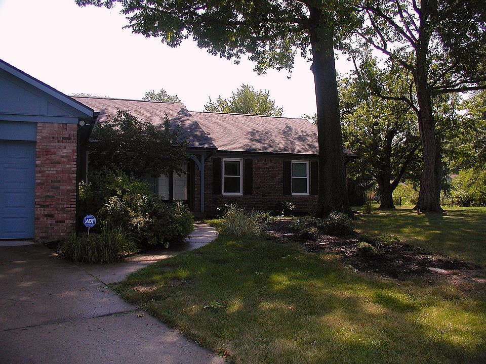 Exterior Photo 1