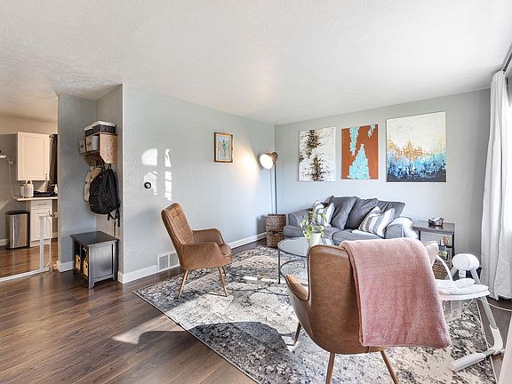 3rd image of 3016 Marrett Dr