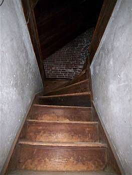 5th image of 162 Mongomery St