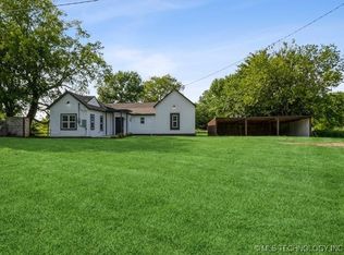 201 Tignor St, Canadian, OK 74425
