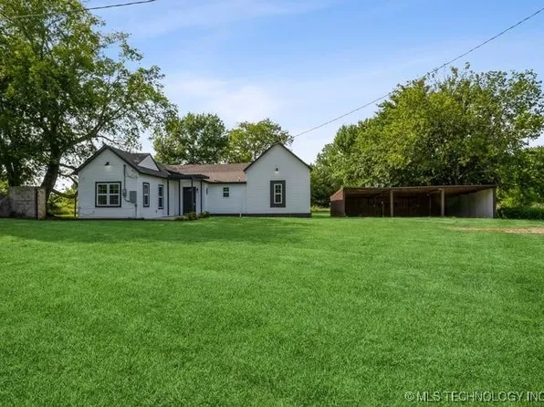 201 Tignor St, Canadian, OK 74425