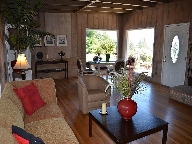 46950 Bayview Dr, Gualala, CA 95445 Zillow