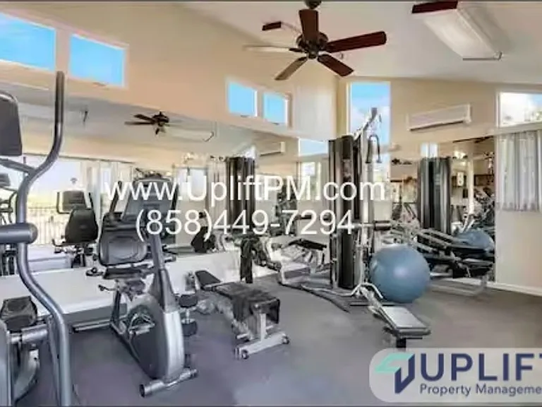 5402 Balboa Arms Dr #305 — Photo 12