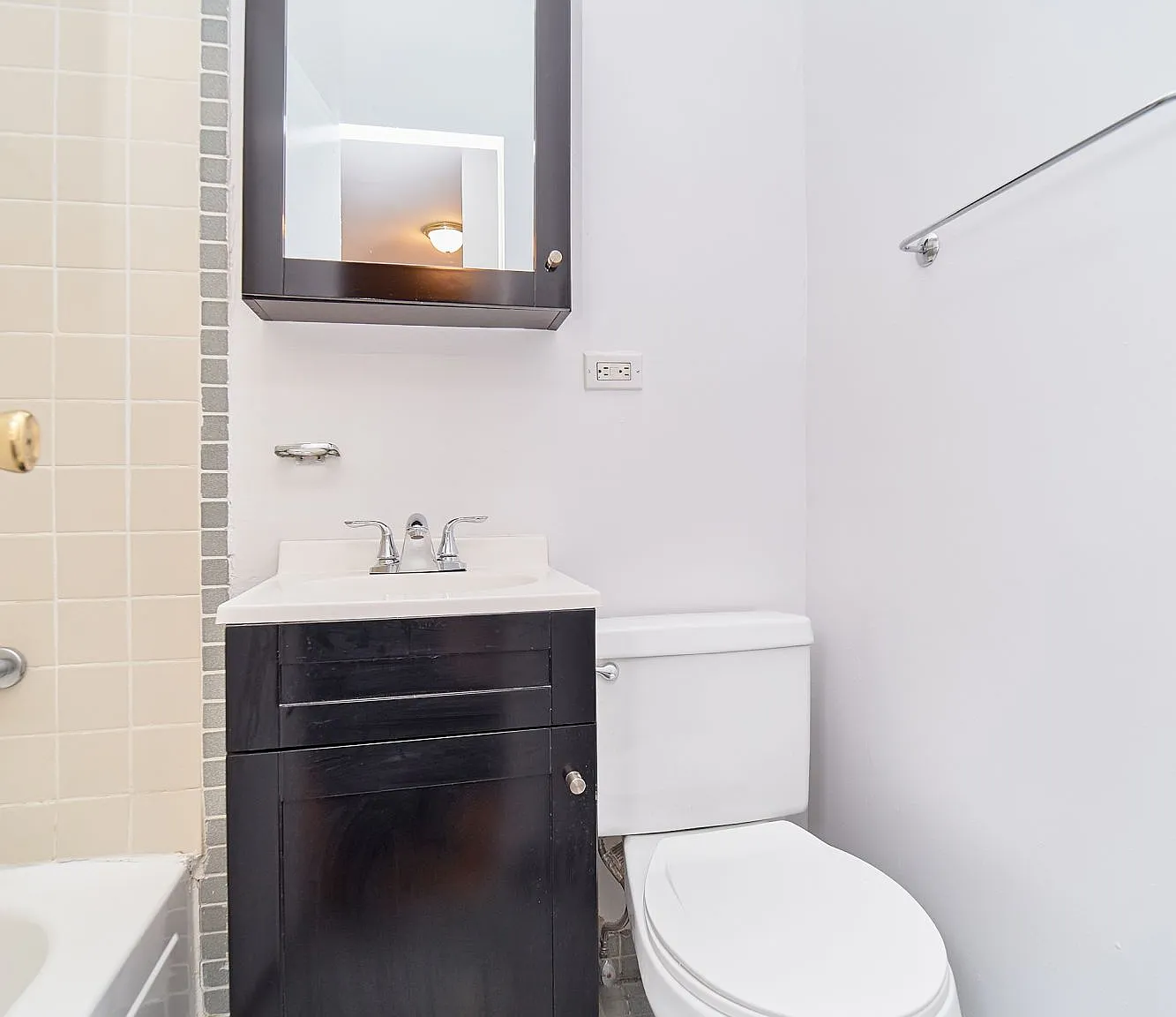 531 East 81st Street — Photo 4