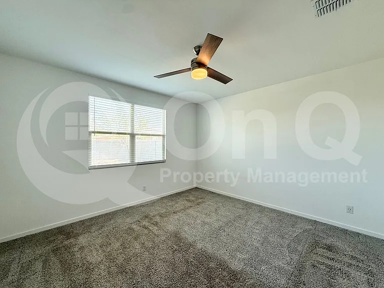 17679 W Pinnacle Vista Dr — Photo 12