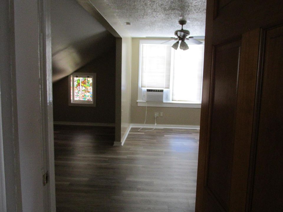 Large bedroom
