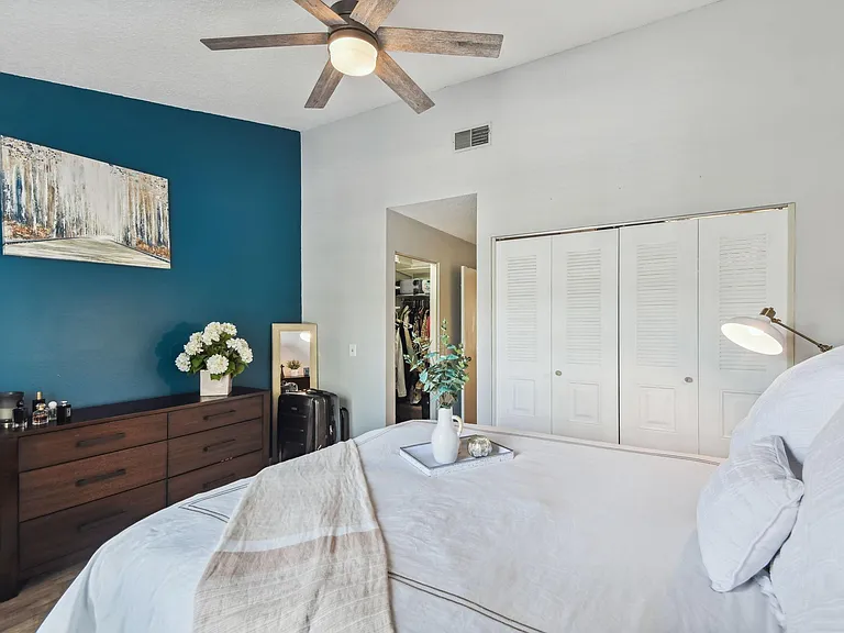 3338 W Wyoming Cir — Photo 16