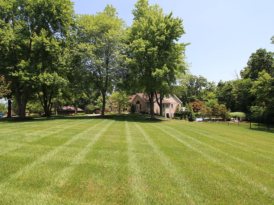 2nd image of 6 Oakhill Dr