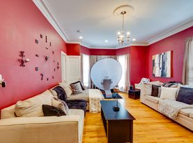 15 Grant St, Dorchester, MA