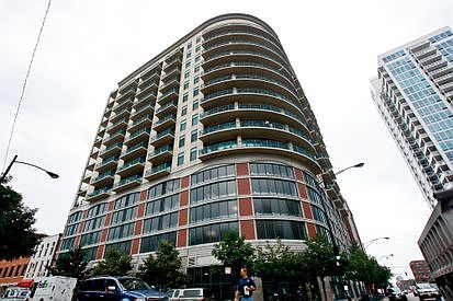 1st image of 340 W Superior St APT 707