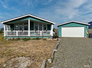 1230 Galaxy Ct, Ocean Shores, WA 98569