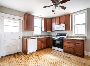 401 Blaine Ave, Racine, WI 53405