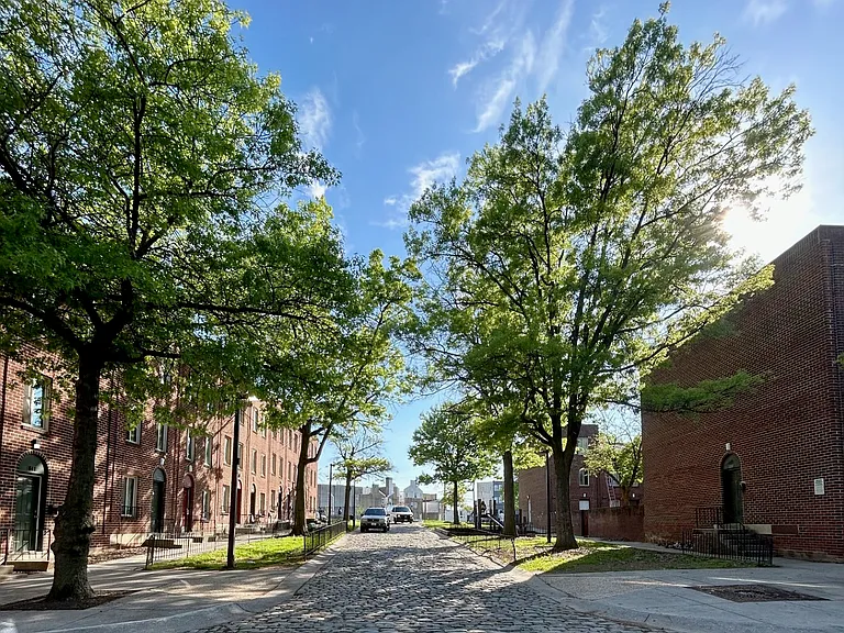 Upton Courts Apartments — Photo 6