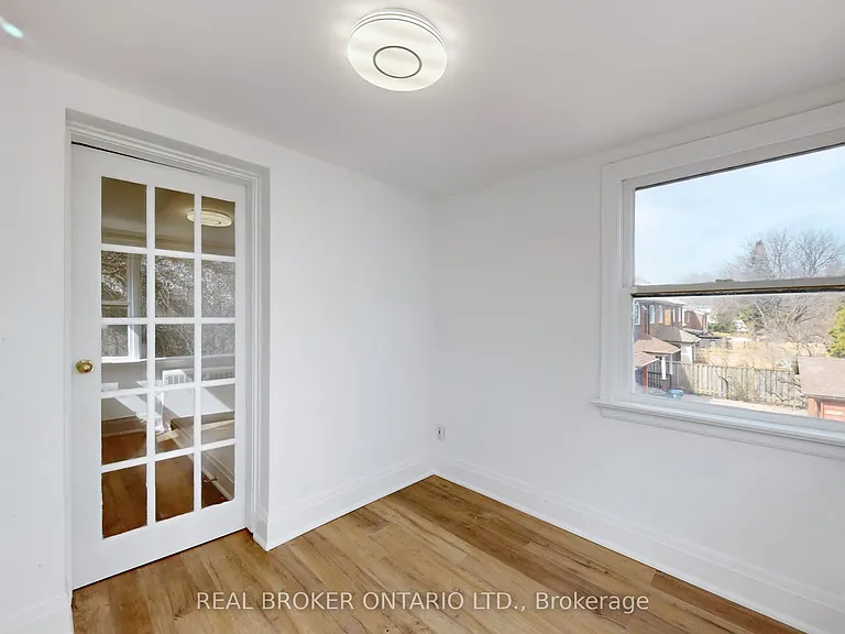 451 Donlands Ave #UPPER — Photo 7