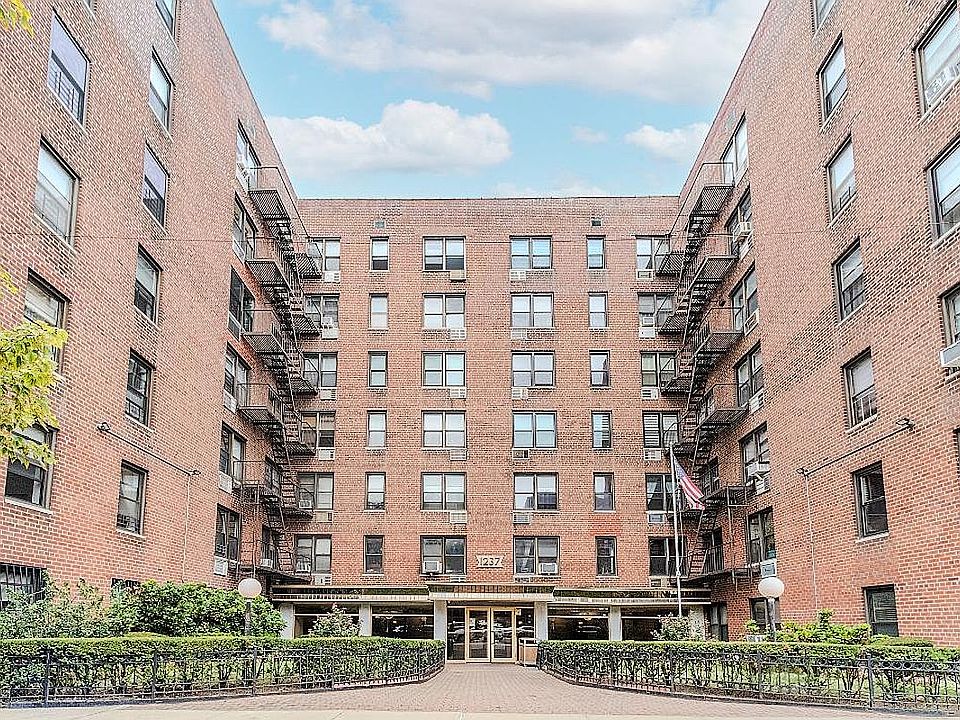 1st image of 1237 Avenue Unit 5B