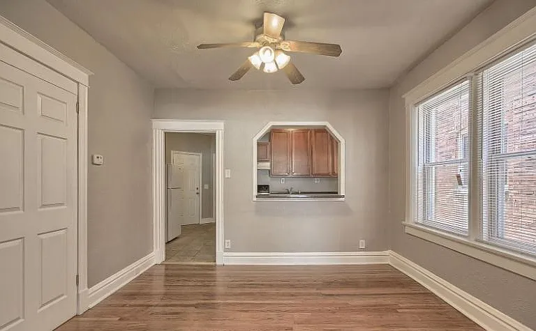 2208 Portis Ave #1 — Photo 4