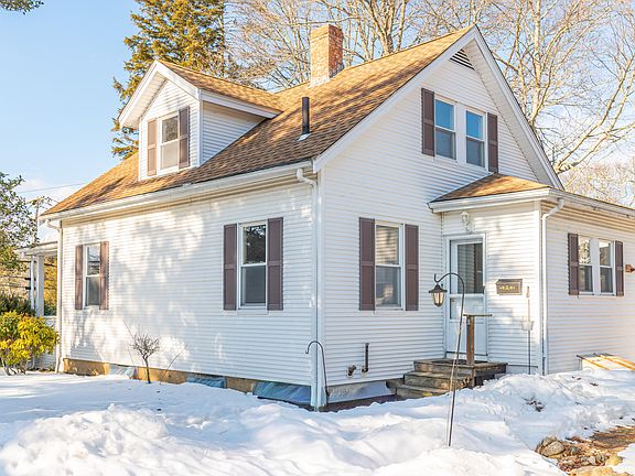 5th image of 9 Oxbow Road