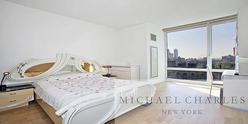 Rented by Michael Charles New York | media 26